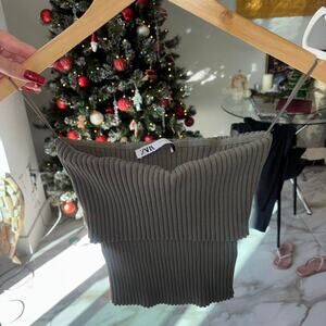 Green zara ribbed crop top